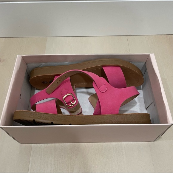 NIB Soda Girls Size 3 or 5 Kids Pink Plenty Ankle Wrap Buckle Sandals - Picture 3 of 10